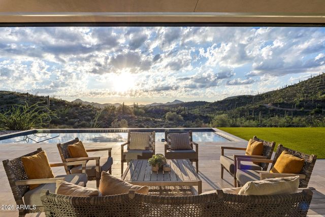 42240 N SIERRA VISTA Drive, Cave Creek, AZ 85331