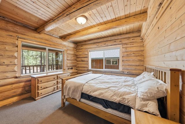 14177 Whitewater Loop, La Pine, OR 97739