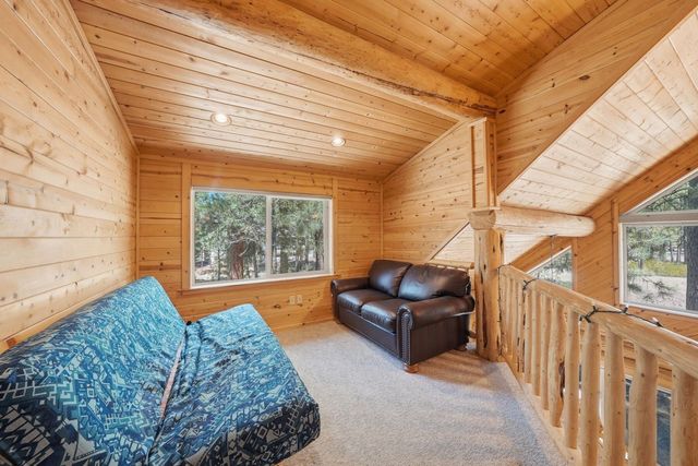 14177 Whitewater Loop, La Pine, OR 97739
