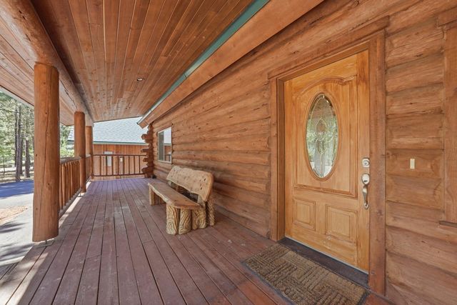 14177 Whitewater Loop, La Pine, OR 97739
