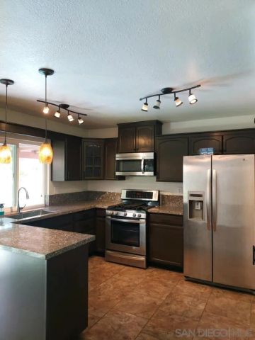 1160 Walpen, San Diego, CA 92154