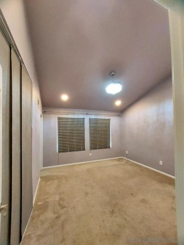 1160 Walpen, San Diego, CA 92154