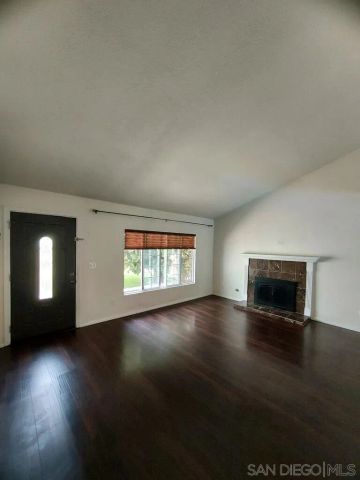 1160 Walpen, San Diego, CA 92154