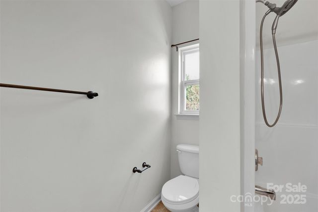 649 Raphael Place, Charlotte, NC 28205