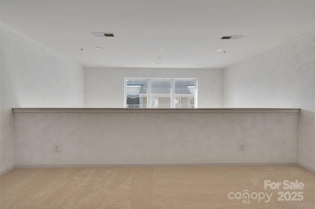 649 Raphael Place, Charlotte, NC 28205