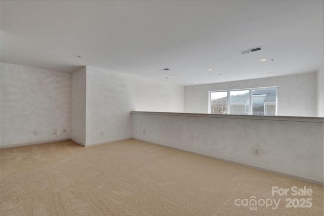 649 Raphael Place, Charlotte, NC 28205