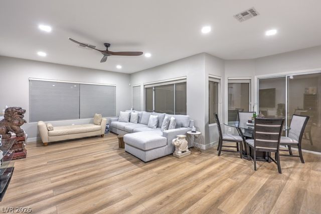 3017 Walnut Park Court, Henderson, NV 89052