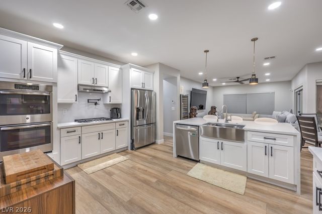 3017 Walnut Park Court, Henderson, NV 89052