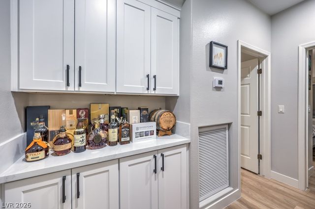 3017 Walnut Park Court, Henderson, NV 89052