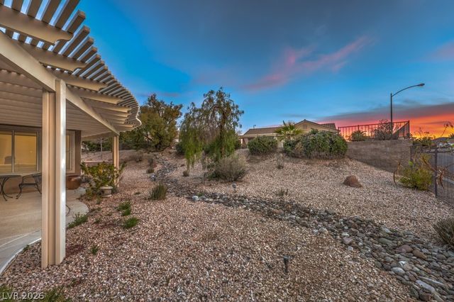 3017 Walnut Park Court, Henderson, NV 89052