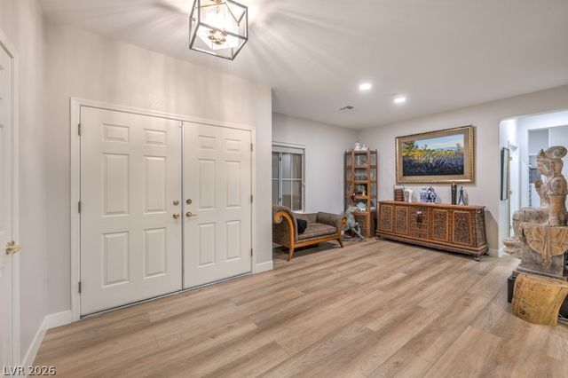 3017 Walnut Park Court, Henderson, NV 89052