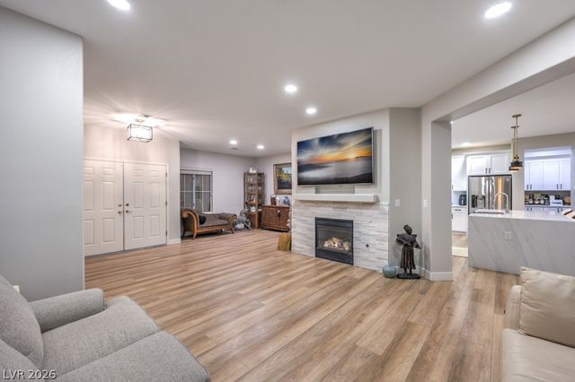 3017 Walnut Park Court, Henderson, NV 89052