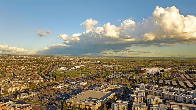 2702 Ferry Cir, Folsom, CA 95630