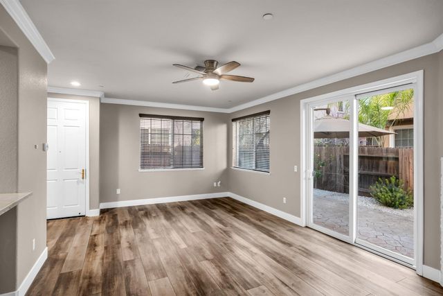 2702 Ferry Cir, Folsom, CA 95630