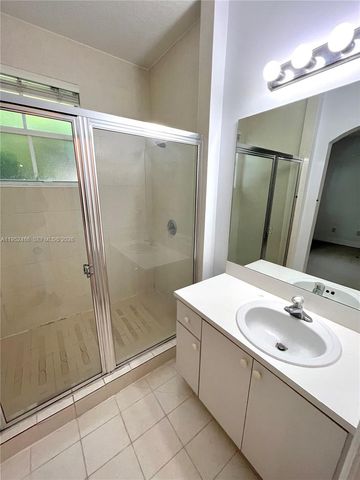 4951 Tradewinds Ter 707, Dania Beach, FL 33312