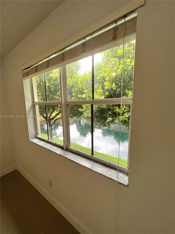 4951 Tradewinds Ter 707, Dania Beach, FL 33312