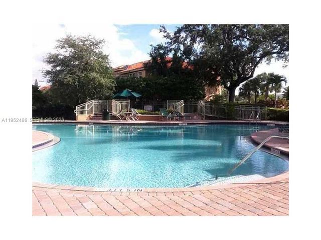 4951 Tradewinds Ter 707, Dania Beach, FL 33312
