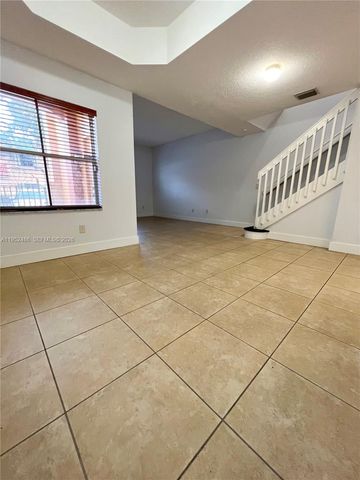 4951 Tradewinds Ter 707, Dania Beach, FL 33312