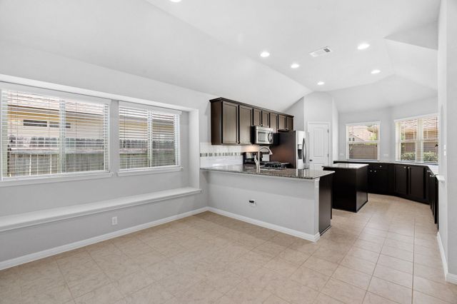 410 Tilly LN, Buda, TX 78610