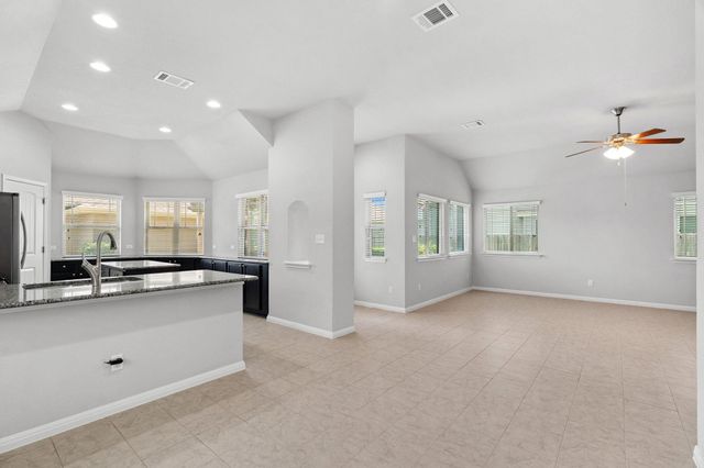 410 Tilly LN, Buda, TX 78610