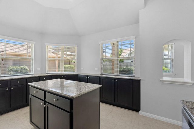 410 Tilly LN, Buda, TX 78610