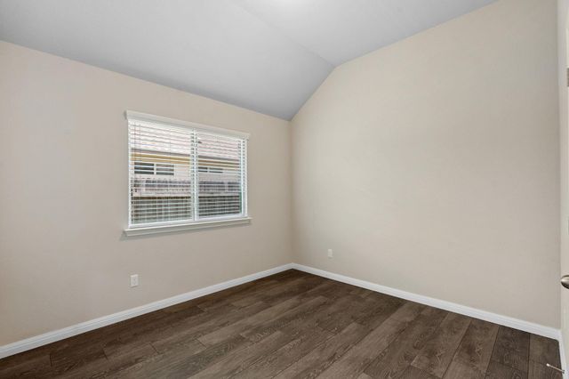 410 Tilly LN, Buda, TX 78610