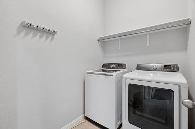 410 Tilly LN, Buda, TX 78610