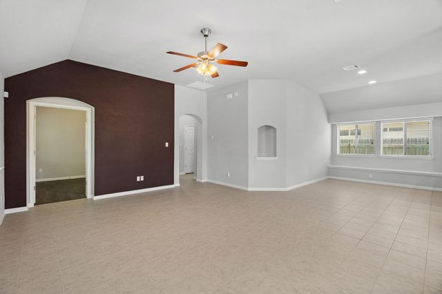 410 Tilly LN, Buda, TX 78610