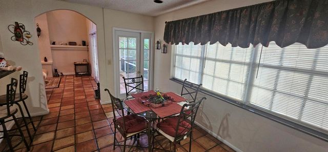 11453 Lakeview Drive 4a, Coral Springs, FL 33071