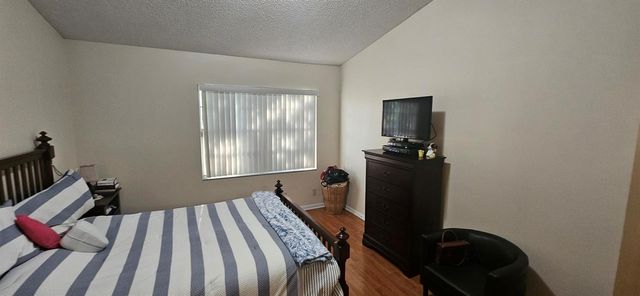 11453 Lakeview Drive 4a, Coral Springs, FL 33071