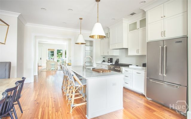 320 E Hall Street, Savannah, GA 31401