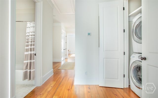 320 E Hall Street, Savannah, GA 31401