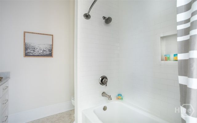 320 E Hall Street, Savannah, GA 31401