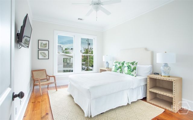 320 E Hall Street, Savannah, GA 31401