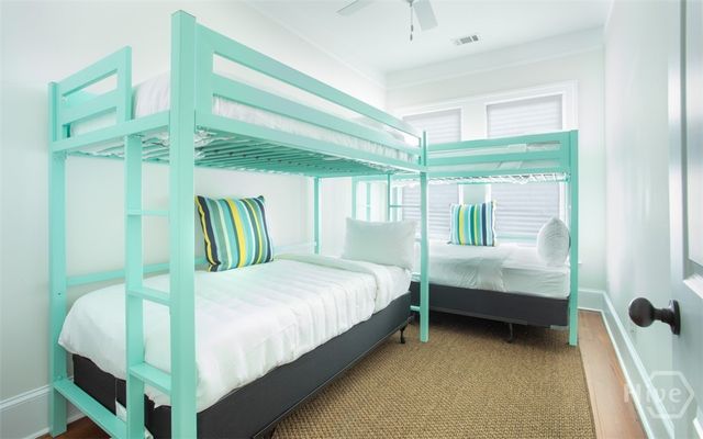 320 E Hall Street, Savannah, GA 31401