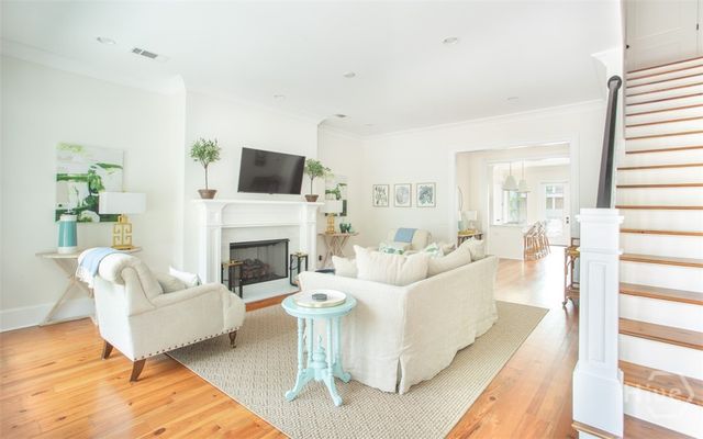 320 E Hall Street, Savannah, GA 31401