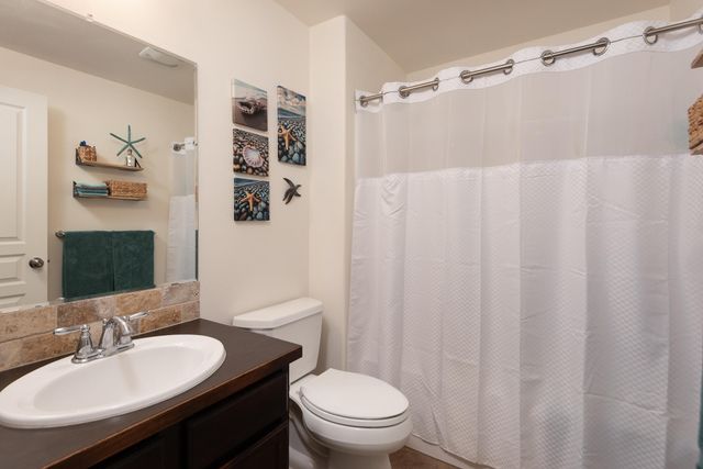 2807 NE Spring Water Place, Bend, OR 97701