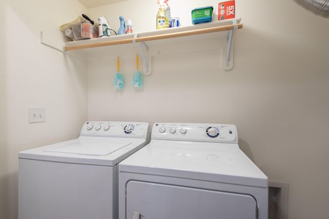 2807 NE Spring Water Place, Bend, OR 97701