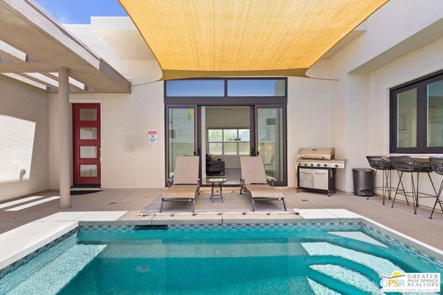 825 Fountain Drive, Palm Springs, CA 92262