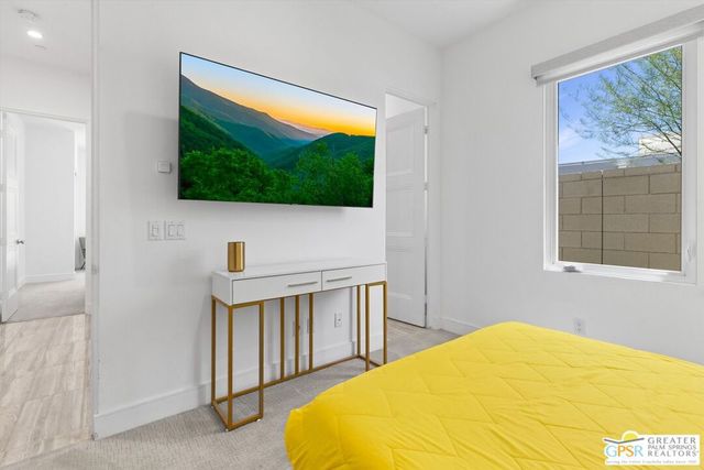 825 Fountain Drive, Palm Springs, CA 92262