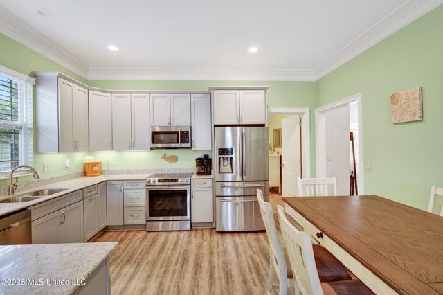 617 Woodward Avenue, Gulfport, MS 39501
