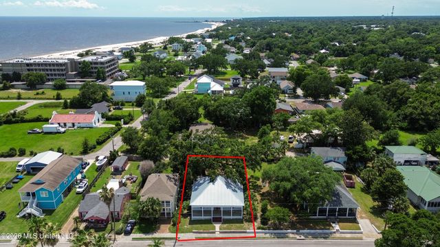 617 Woodward Avenue, Gulfport, MS 39501