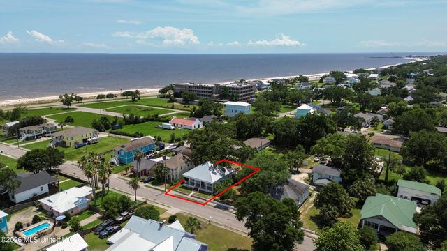 617 Woodward Avenue, Gulfport, MS 39501