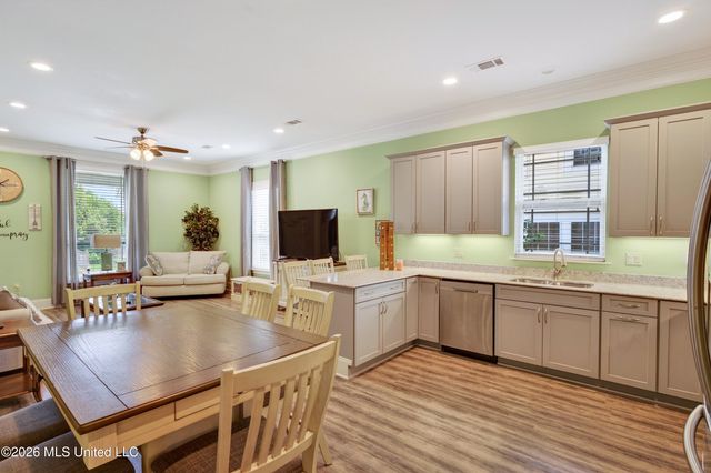 617 Woodward Avenue, Gulfport, MS 39501