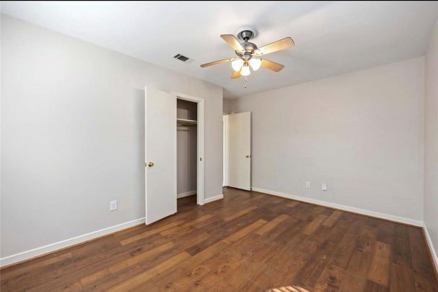 6713 Barney Road, Houston, TX 77092
