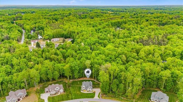 8404 Poplar Bluff Drive, Stokesdale, NC 27357