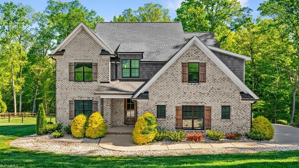 8404 Poplar Bluff Drive, Stokesdale, NC 27357