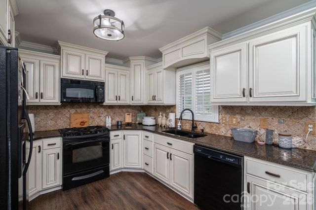 192 Carolina Drive, Cherryville, NC 28021