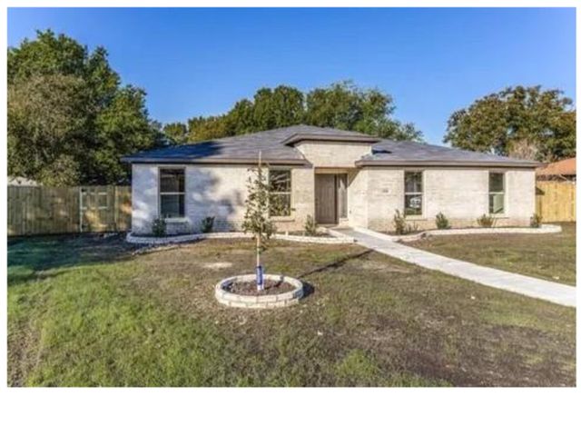 826 Bordner Drive, Lancaster, TX 75146