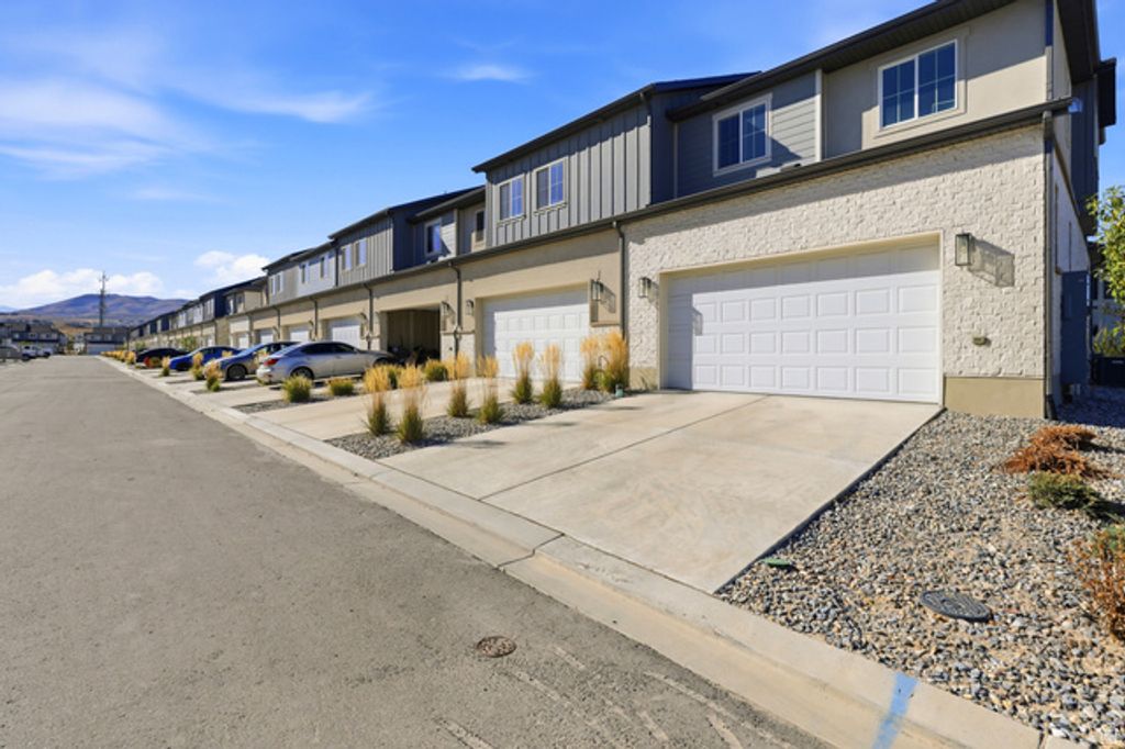 3433 W HARDMAN WAY, Lehi, UT 84048 — photo 5